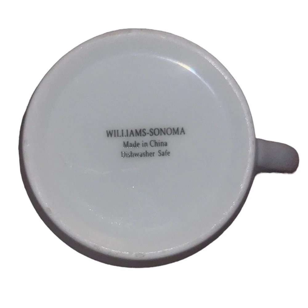 WILLIAMS SONOMA Covered Blue TEA CUP Lidded w Floral & Butterfies 4